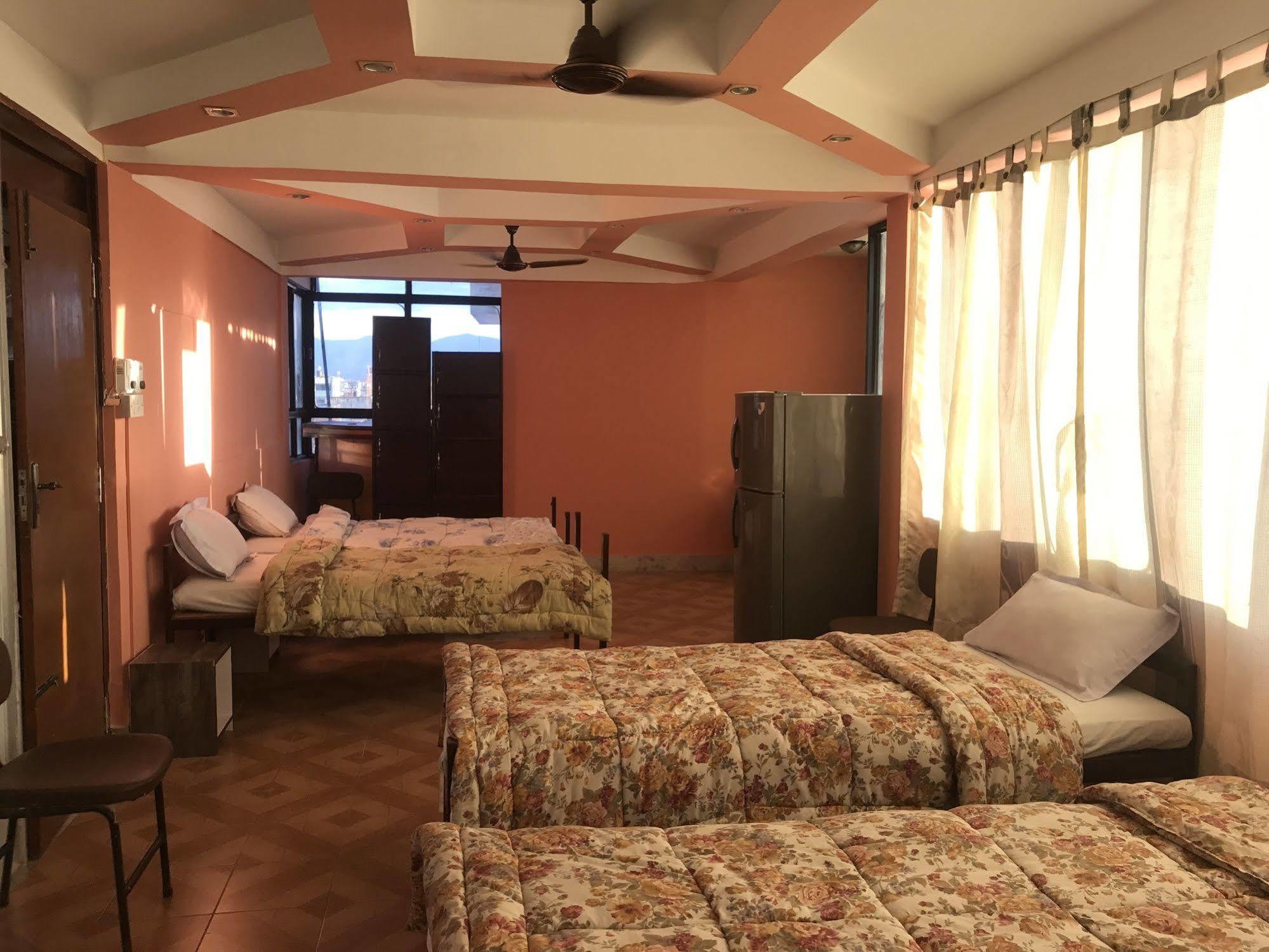 Hotel Lotus Buddha Inn Kathmandu Esterno foto